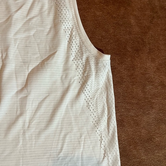 Lululemon Tank top
size 4 - Picture 3 of 5